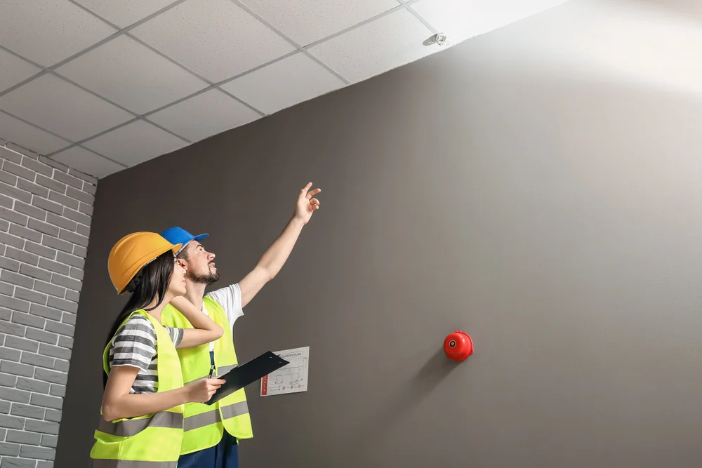 De beste voorbereiding voor glasvliesbehang in Breda is de ondergrond. Zorgt dat deze vlak en geschuurd is voor een optimale hechting met het glasvlies.